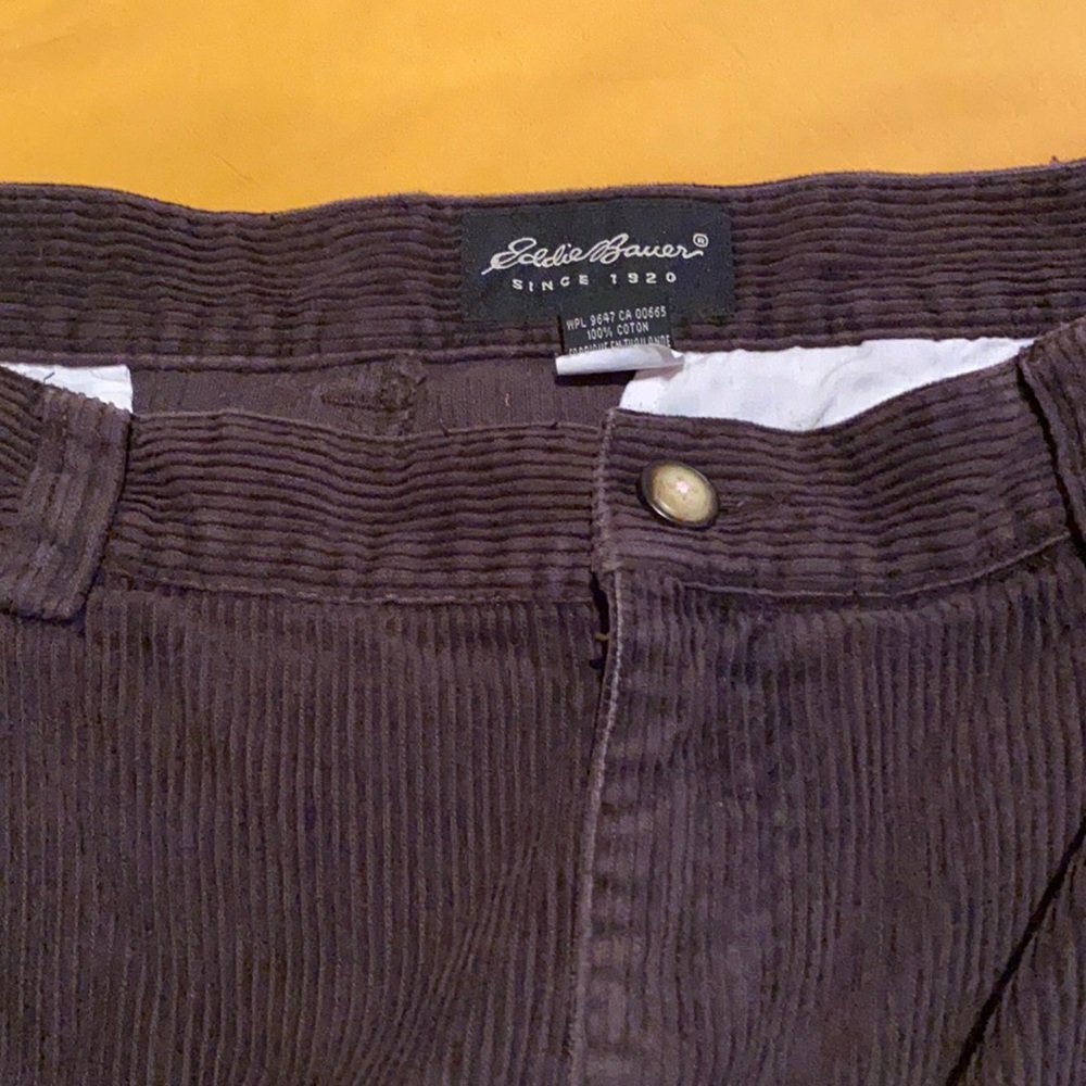 Nice pair of Eddie Bauer corduroy pants